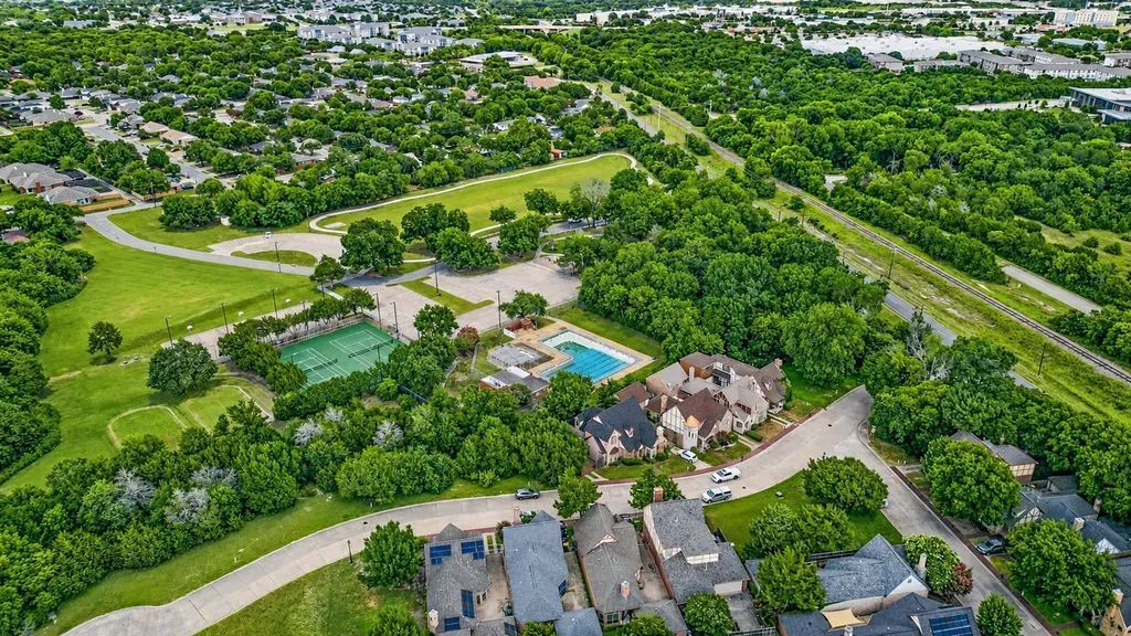 504 Phillip Drive Cedar Hill TX 75104
