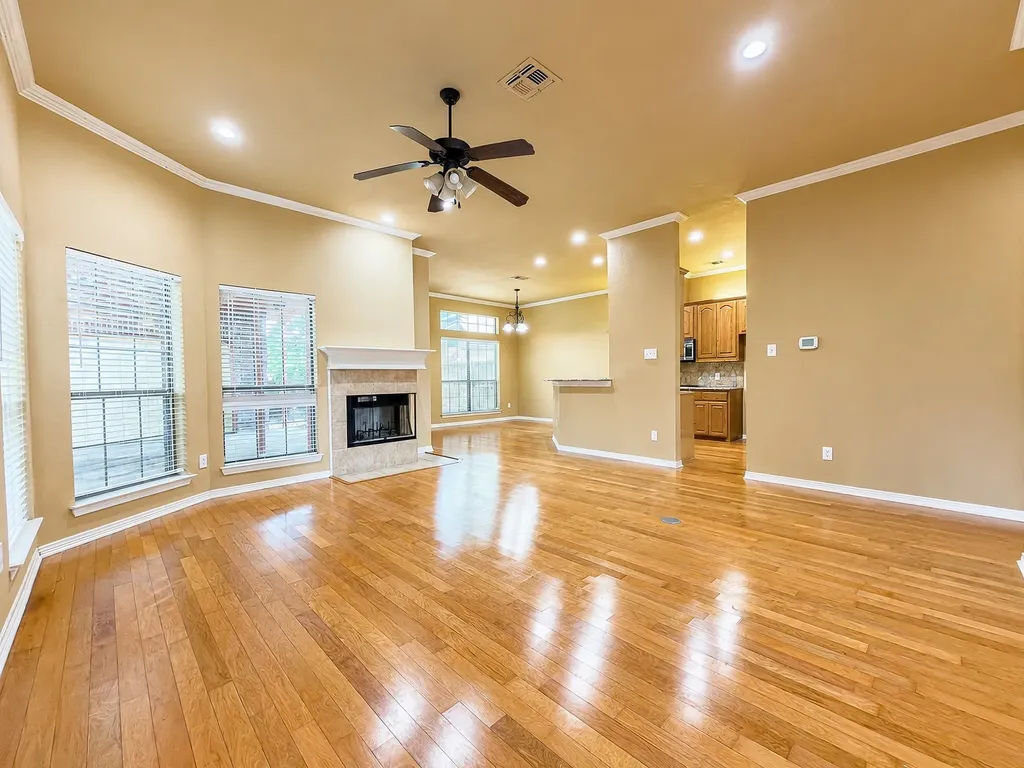 504 Phillip Drive Cedar Hill TX 75104