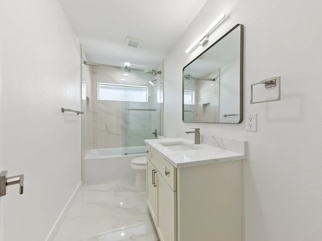 3616 Woodleigh Drive Dallas TX 75229