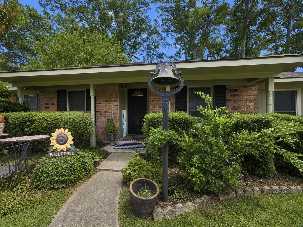 9440 W Montego Lane Shreveport LA 71118