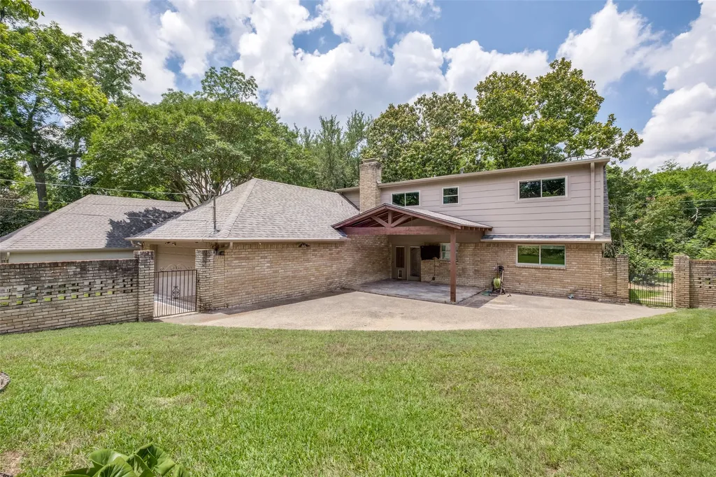 12022 Dixfield Drive Dallas TX 75218