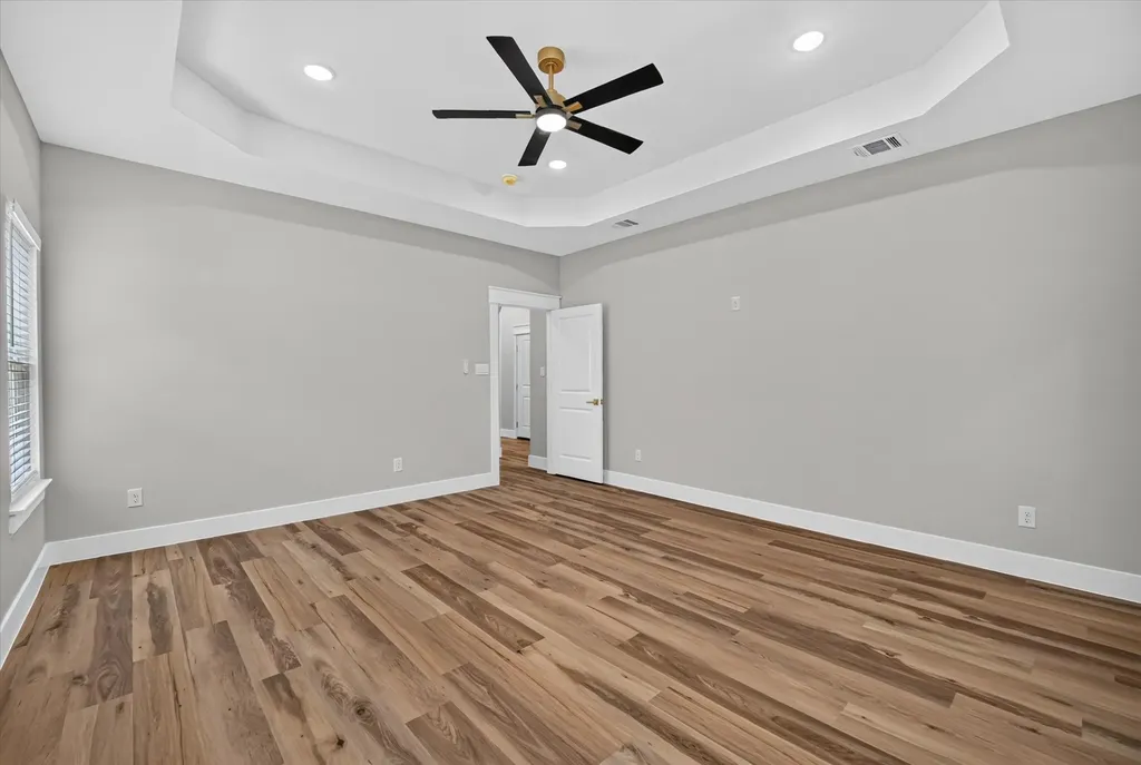 5005 Shackleford Street Fort Worth TX 76119