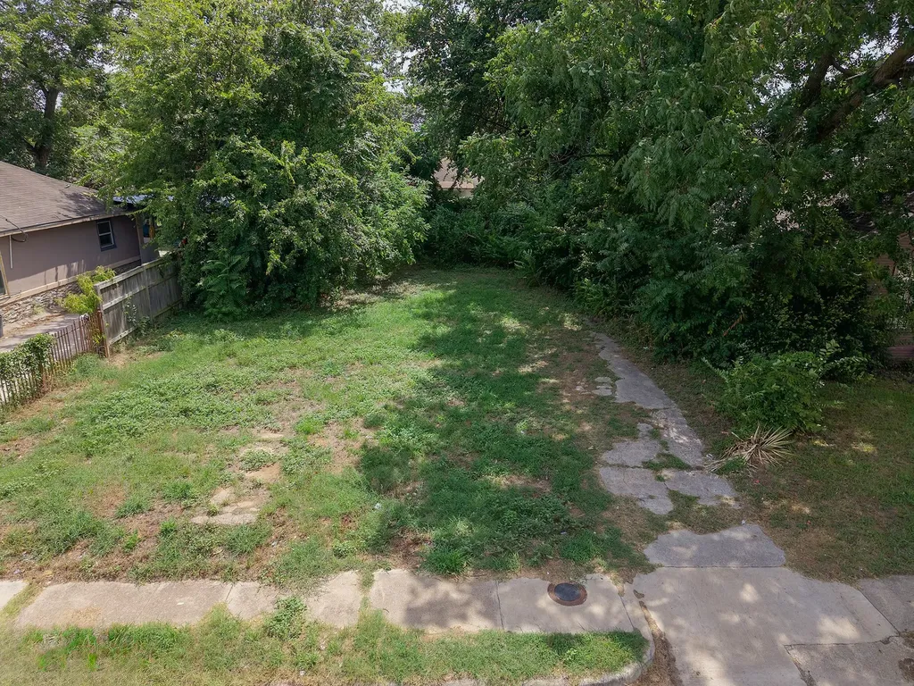 5027 Echo Avenue Dallas TX 75215