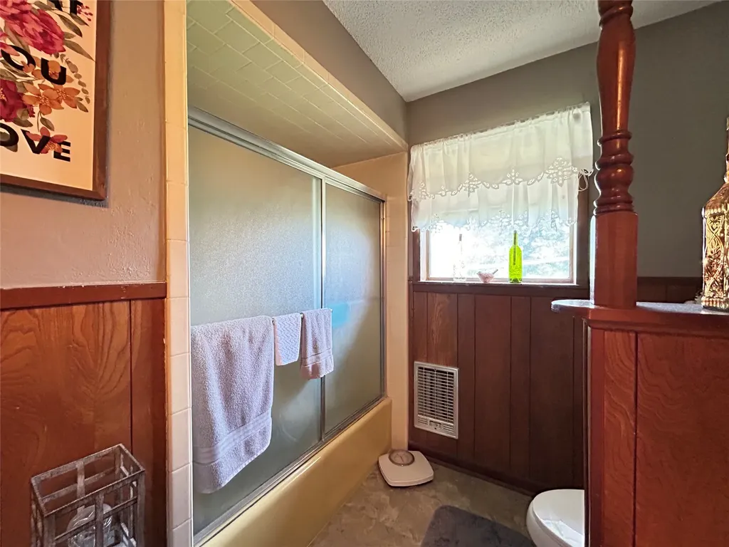409 County Road 1167 Brashear TX 75420