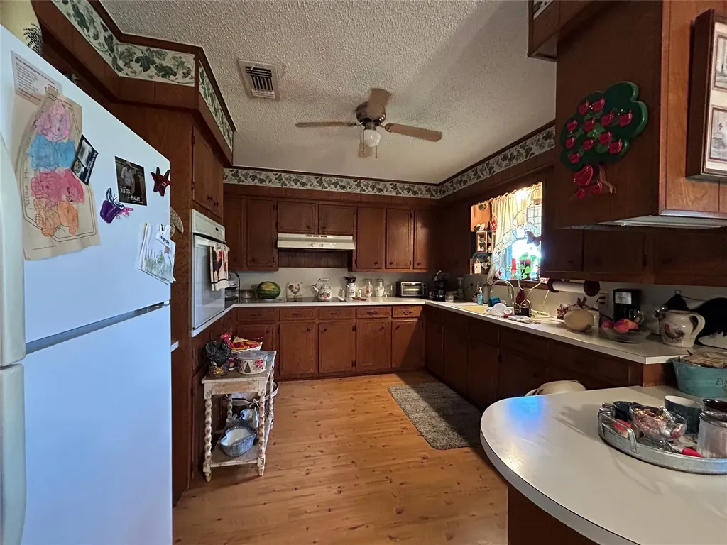 409 County Road 1167 Brashear TX 75420