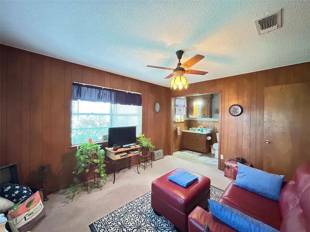 409 County Road 1167 Brashear TX 75420
