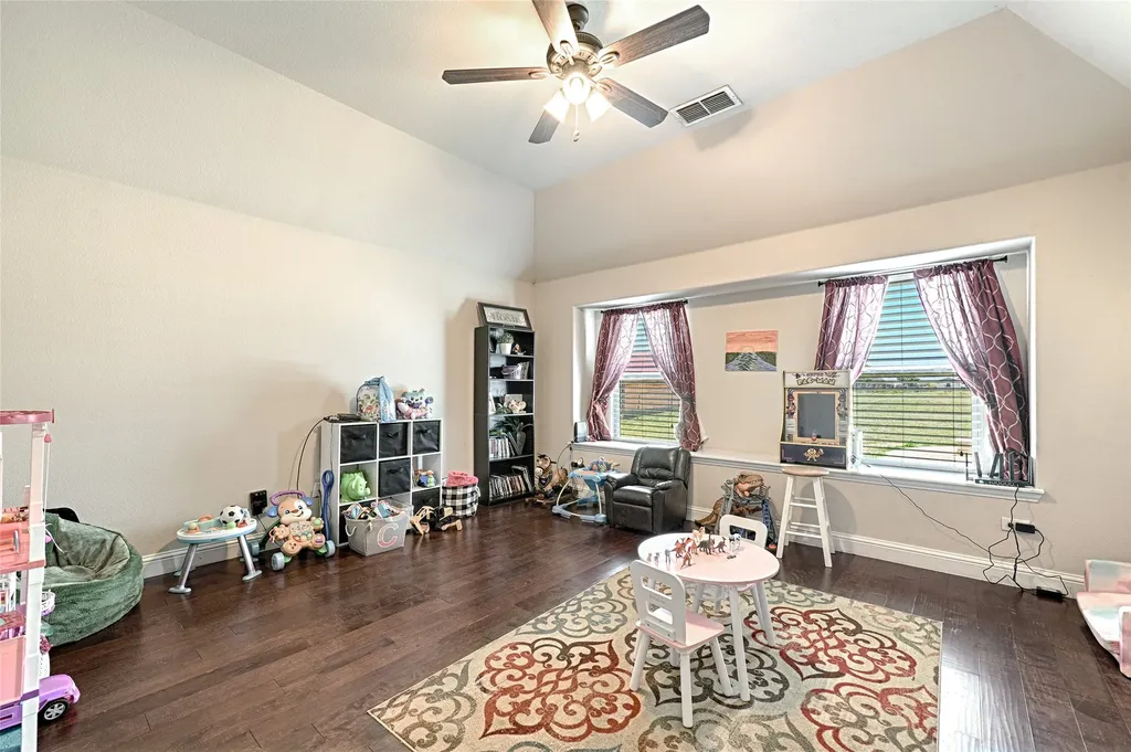2539 Riverside Drive Kaufman TX 75142