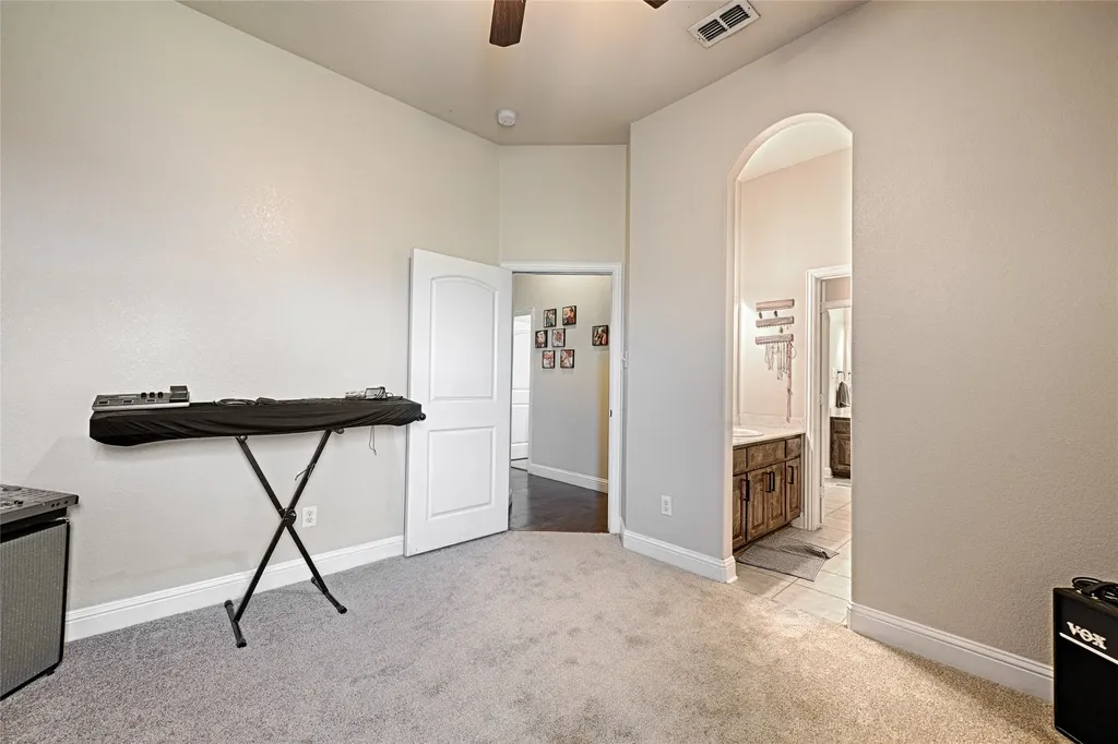 2539 Riverside Drive Kaufman TX 75142