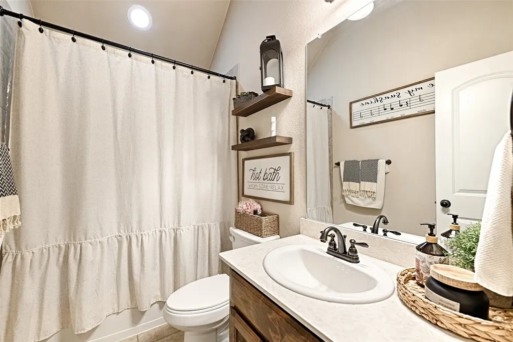 2539 Riverside Drive Kaufman TX 75142