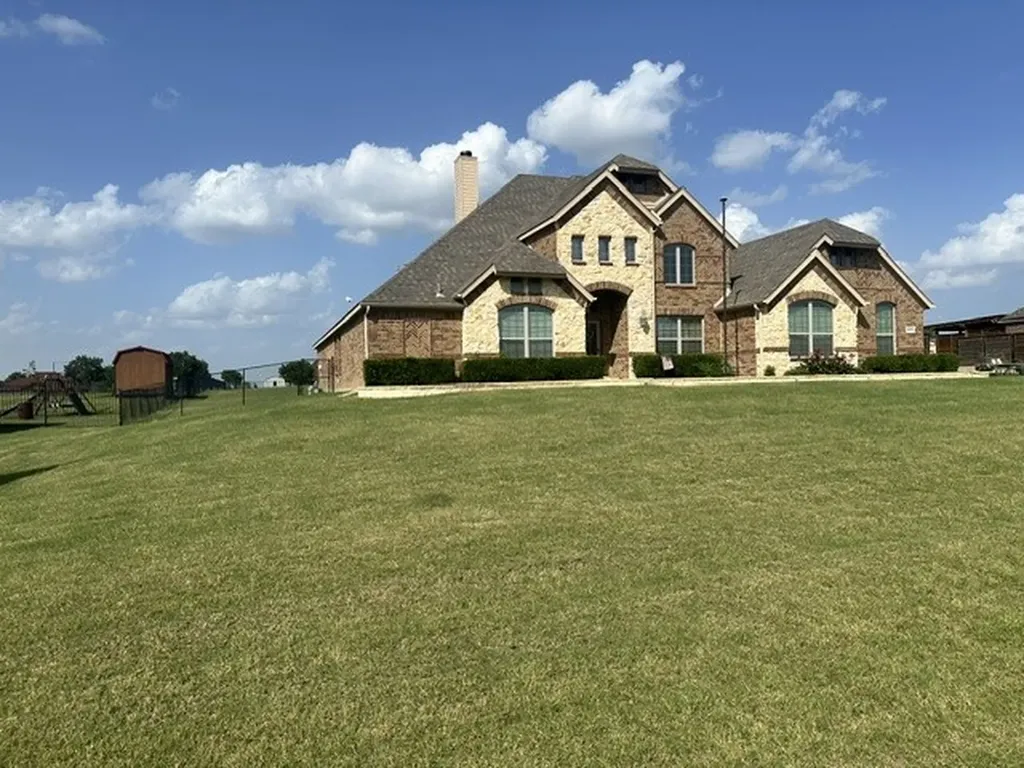 2539 Riverside Drive Kaufman TX 75142