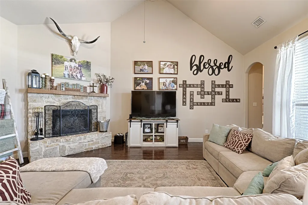 2539 Riverside Drive Kaufman TX 75142