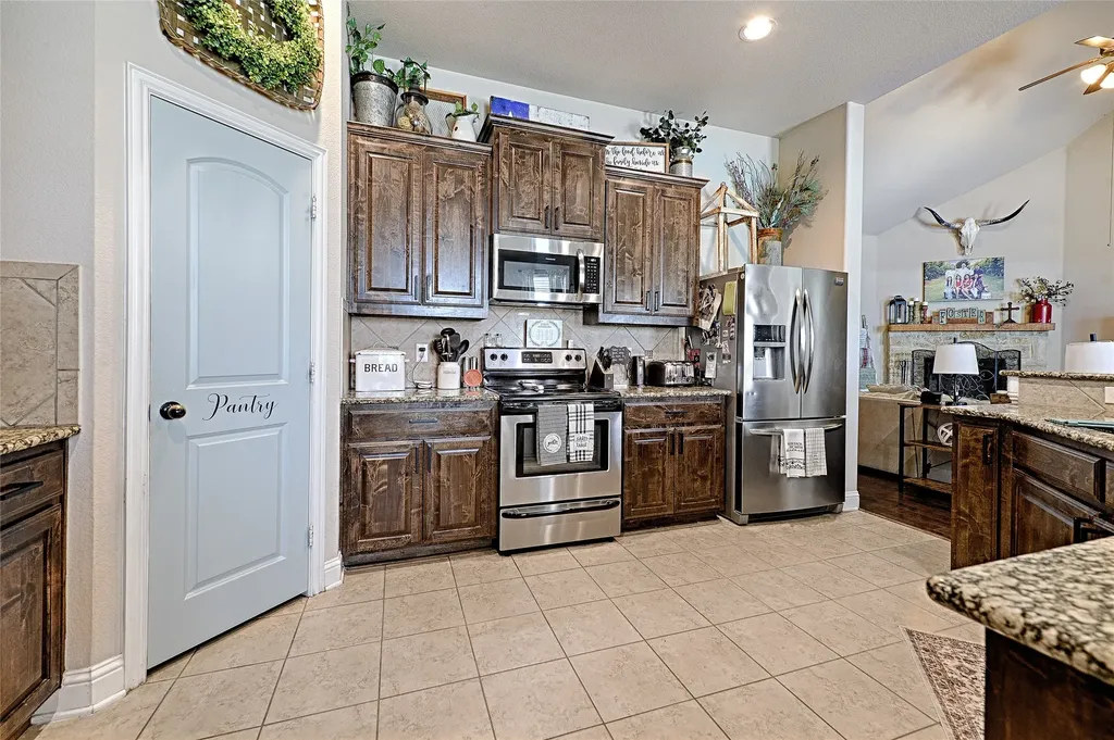 2539 Riverside Drive Kaufman TX 75142