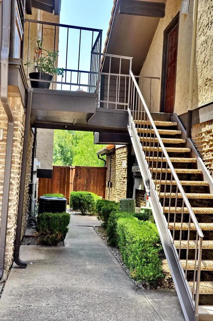 5630 Spring Valley Road Dallas TX 75254