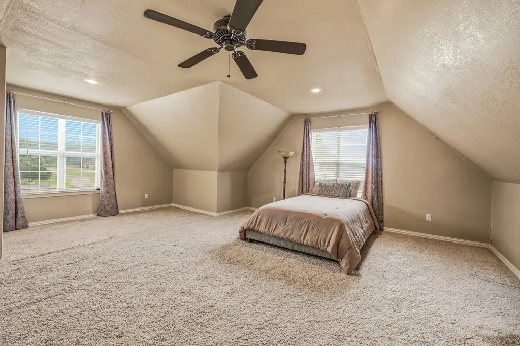 125 Rustling Elm Way Azle TX 76020