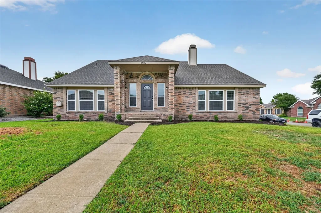 4402 Durango Lane Mckinney TX 75070