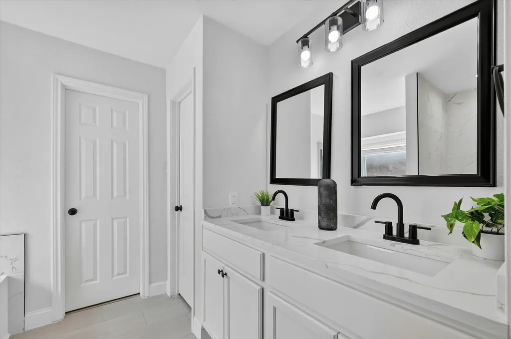 4402 Durango Lane Mckinney TX 75070