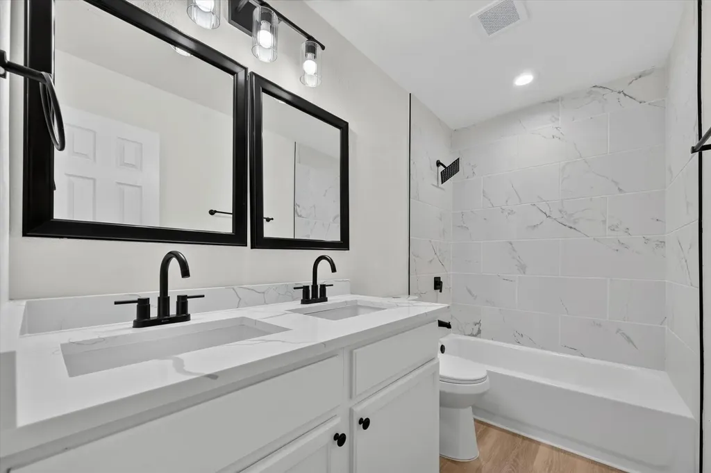 4402 Durango Lane Mckinney TX 75070