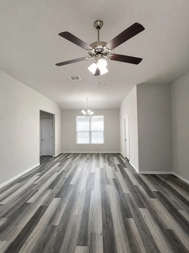 2024 Belshire Court Fort Worth TX 76140