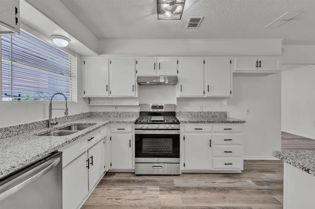 3407 NE 10th Street Mineral Wells TX 76067