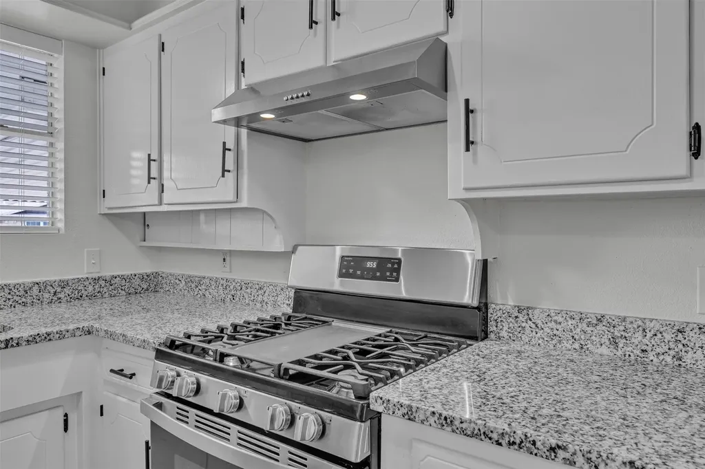 3407 NE 10th Street Mineral Wells TX 76067