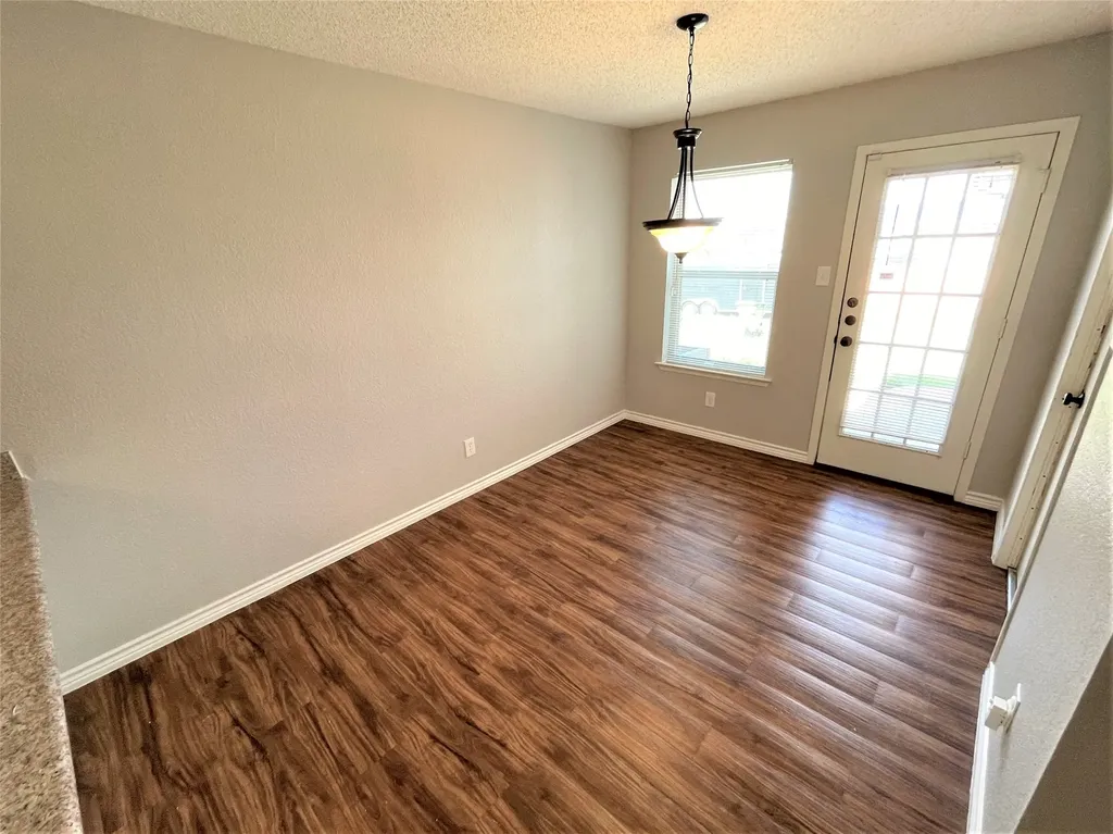 1905 Teton Trail Lewisville TX 75077
