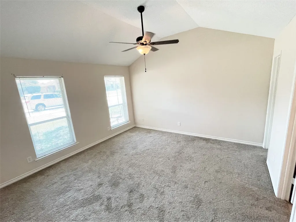 1905 Teton Trail Lewisville TX 75077