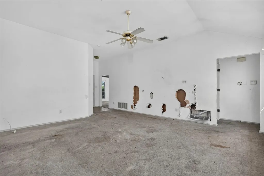 1414 Aviary Drive Desoto TX 75115