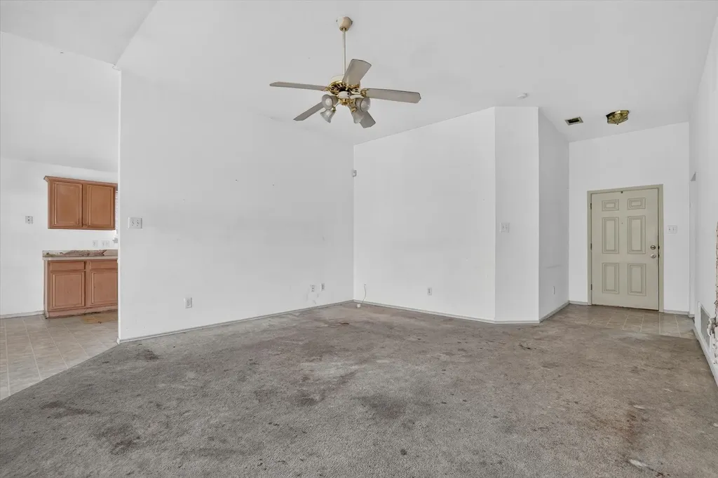 1414 Aviary Drive Desoto TX 75115