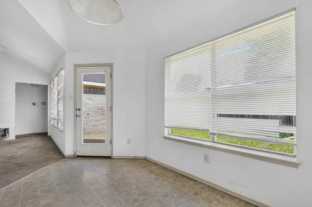 1414 Aviary Drive Desoto TX 75115