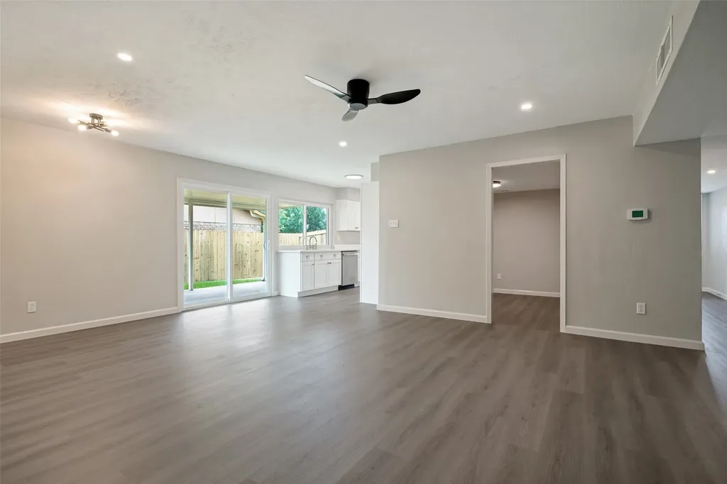 2909 Flagstone Drive Garland TX 75044