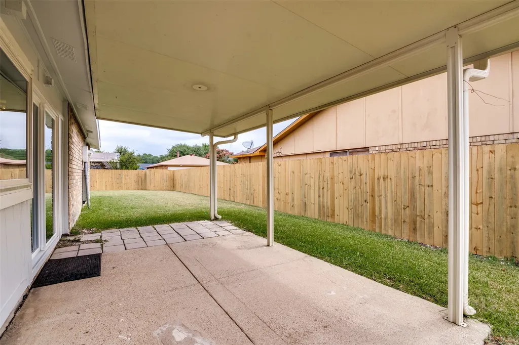 2909 Flagstone Drive Garland TX 75044