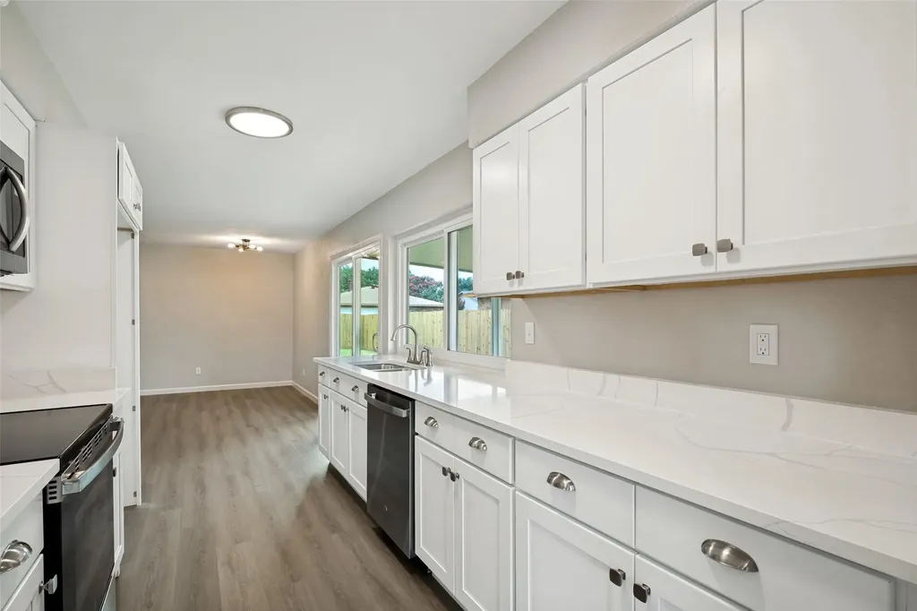 2909 Flagstone Drive Garland TX 75044