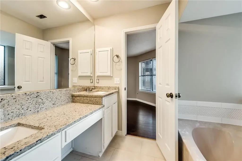 2809 Hampshire Drive Garland TX 75040