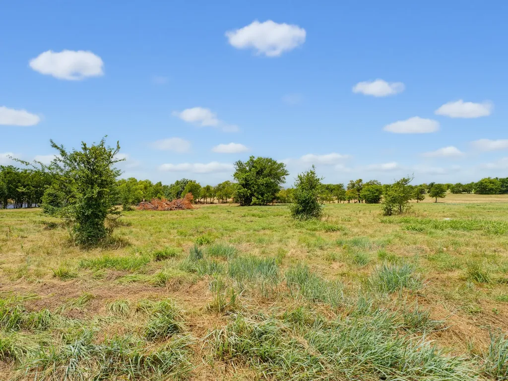 487 County Road 2514 Decatur TX 76234