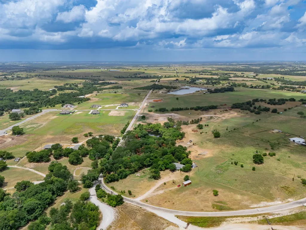 487 County Road 2514 Decatur TX 76234