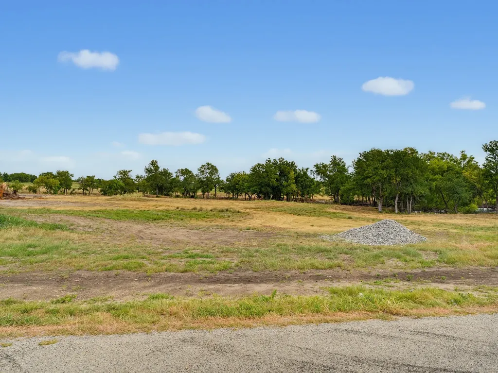 487 County Road 2514 Decatur TX 76234
