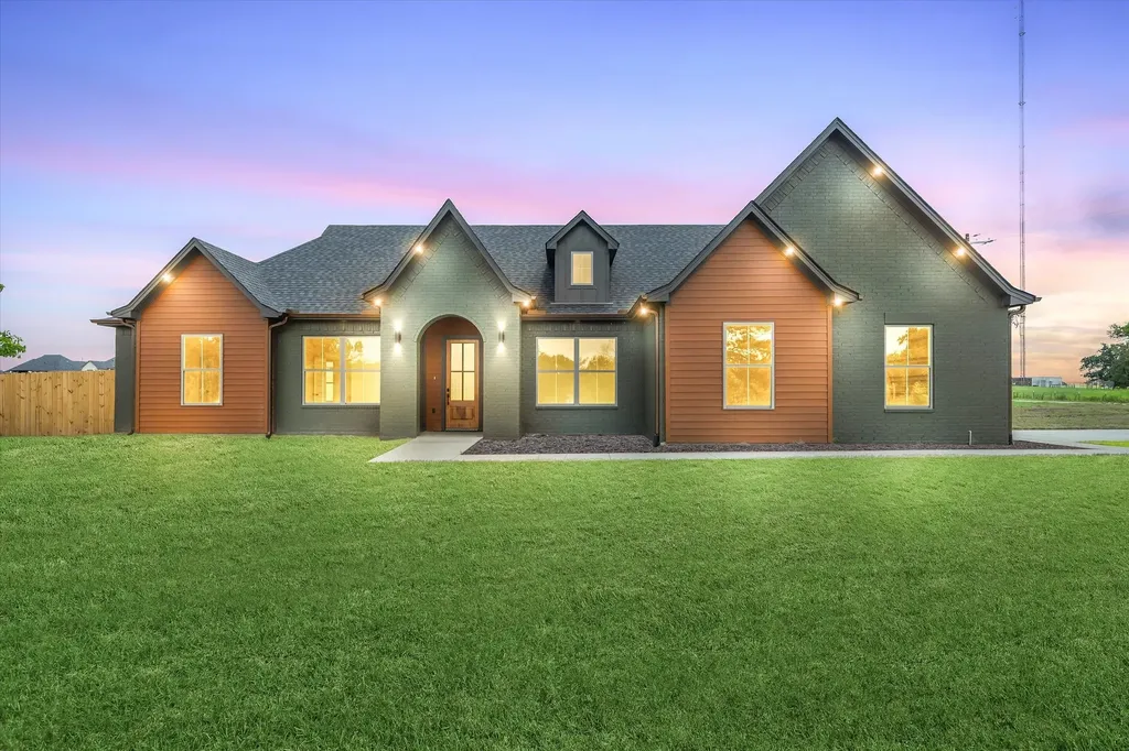 15558 Cr 436 Lindale TX 75771