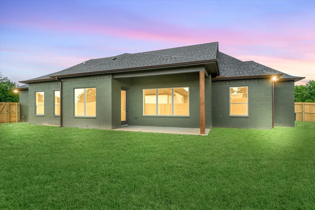 15558 Cr 436 Lindale TX 75771