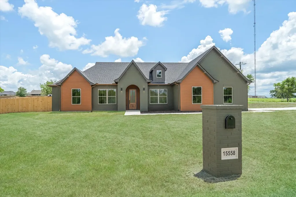 15558 Cr 436 Lindale TX 75771