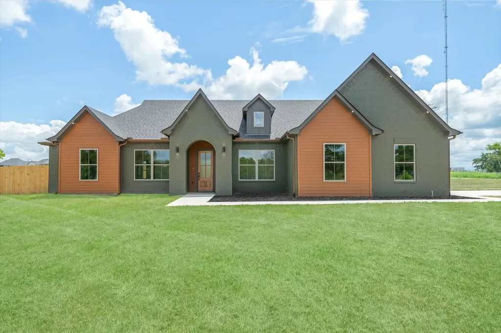 15558 Cr 436 Lindale TX 75771
