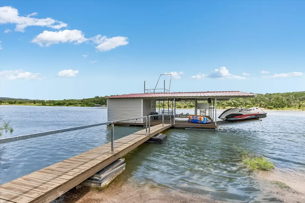 481 Chimney Cove Drive Marble Falls TX 78654