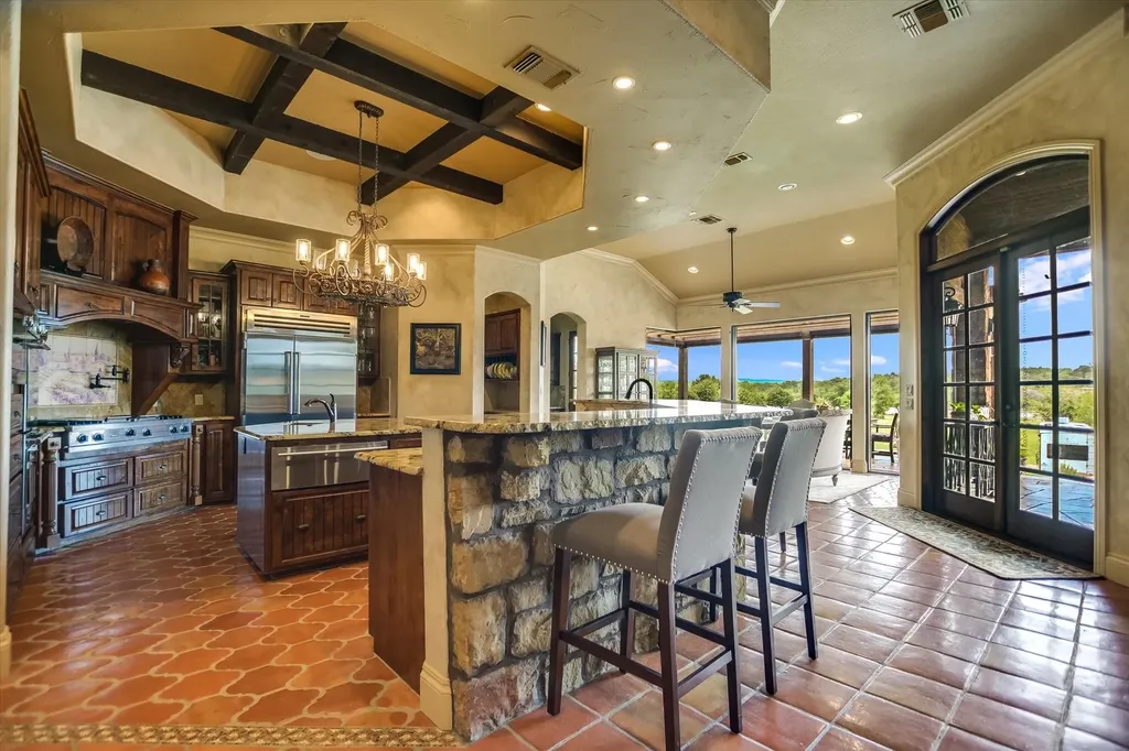 481 Chimney Cove Drive Marble Falls TX 78654