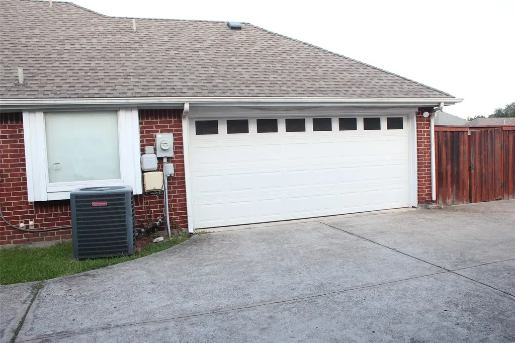 114 Briar Oak Drive Murphy TX 75094