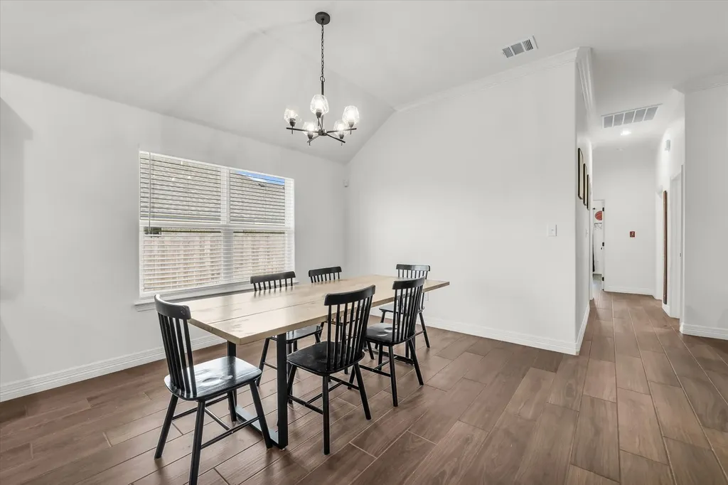 820 Secretariat Drive Hewitt TX 76643