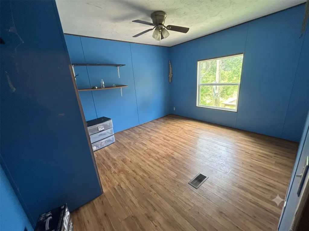 5318 Lesleigh Circle Orange TX 77632
