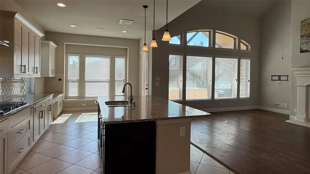 1616 Tanner Parkway Argyle TX 76226