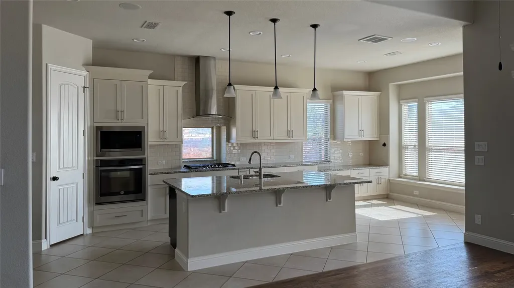 1616 Tanner Parkway Argyle TX 76226