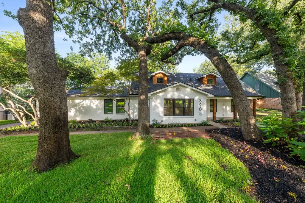 3905 Shady Valley Drive Arlington TX 76013