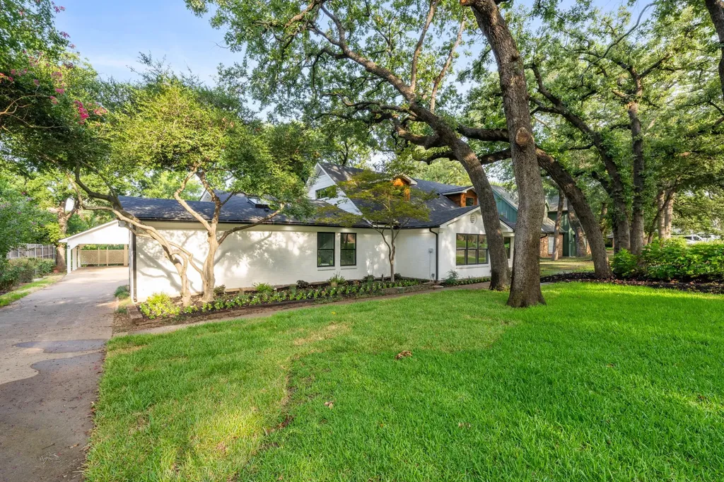 3905 Shady Valley Drive Arlington TX 76013