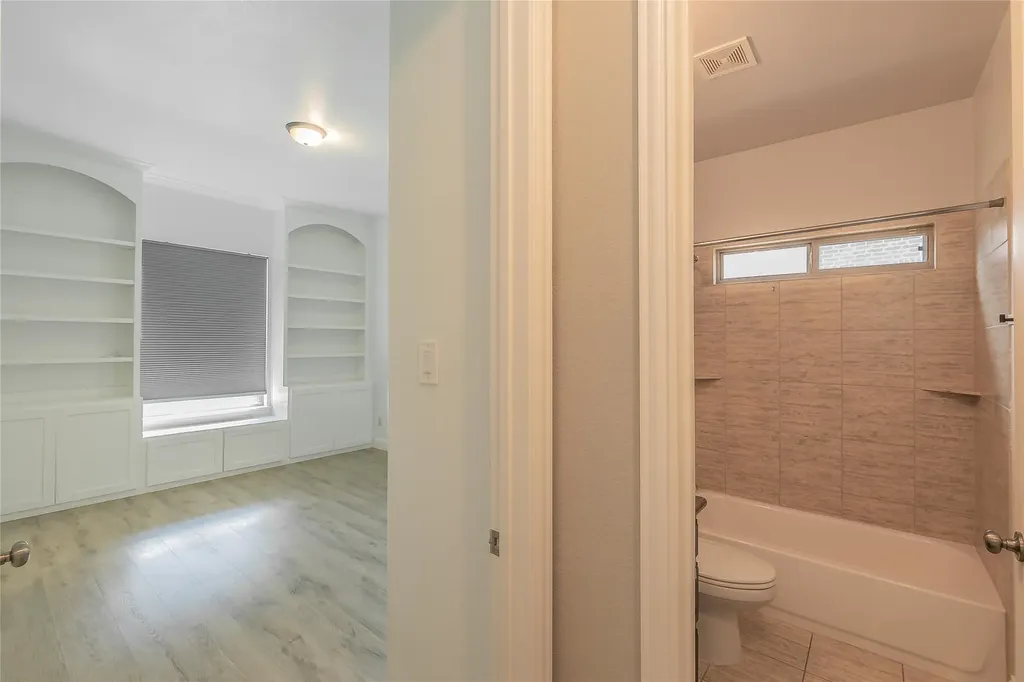 3903 Plum Vista Place Arlington TX 76005